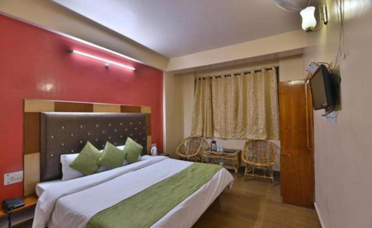 Hotel Harmony Purple Mall Road Shimla Exterior foto